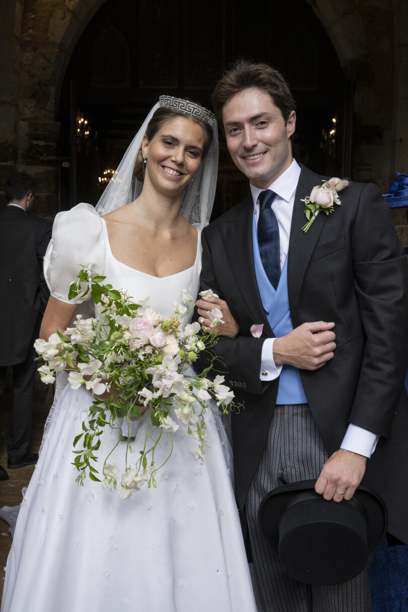 Le diadème porté par la princesse est le même que celui de sa mère, la princesse Constance, lors de son mariage en 1991.